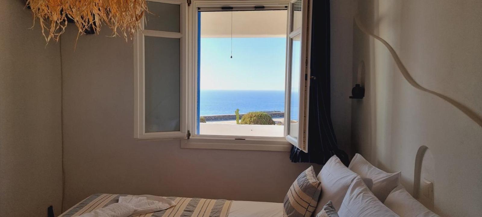 Syros Apartments Suites Chryssonisos Kini Екстериор снимка