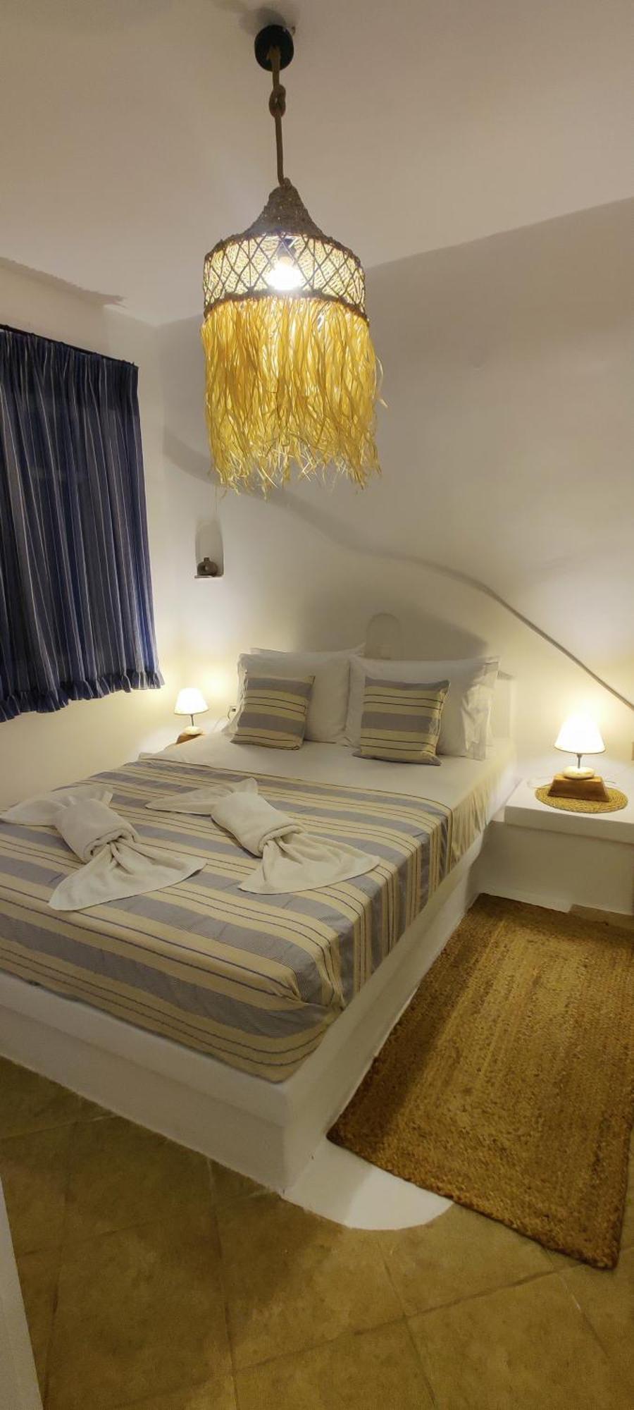 Syros Apartments Suites Chryssonisos Kini Екстериор снимка