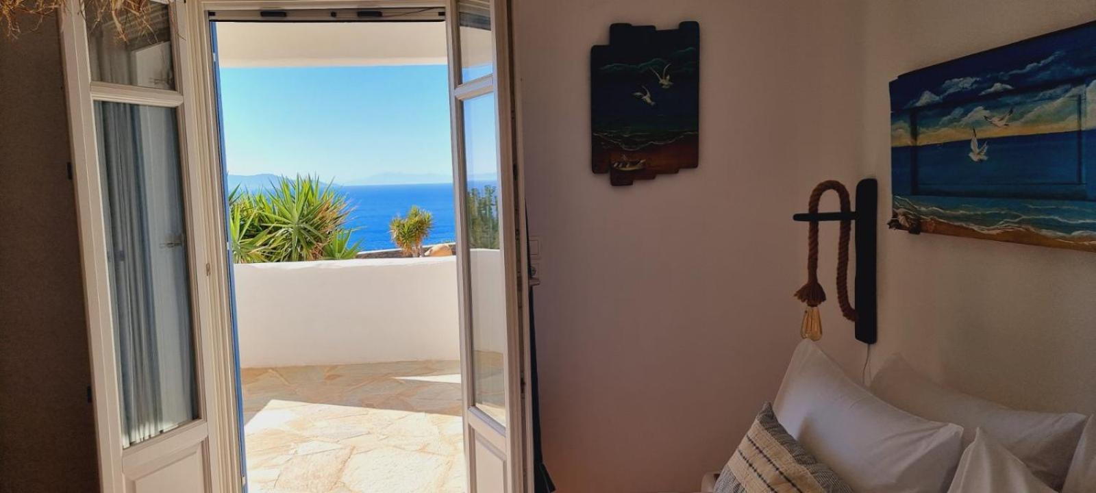 Syros Apartments Suites Chryssonisos Kini Екстериор снимка