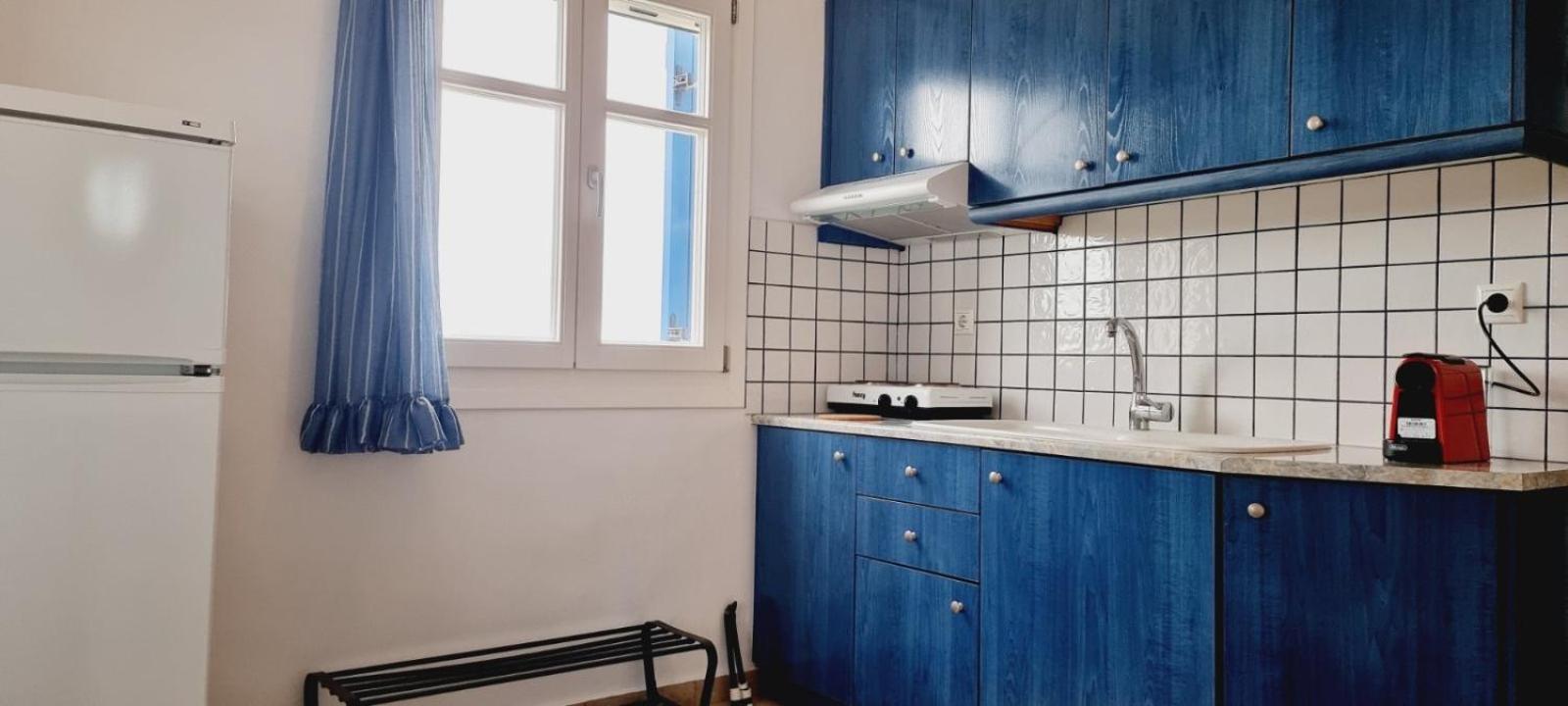 Syros Apartments Suites Chryssonisos Kini Екстериор снимка
