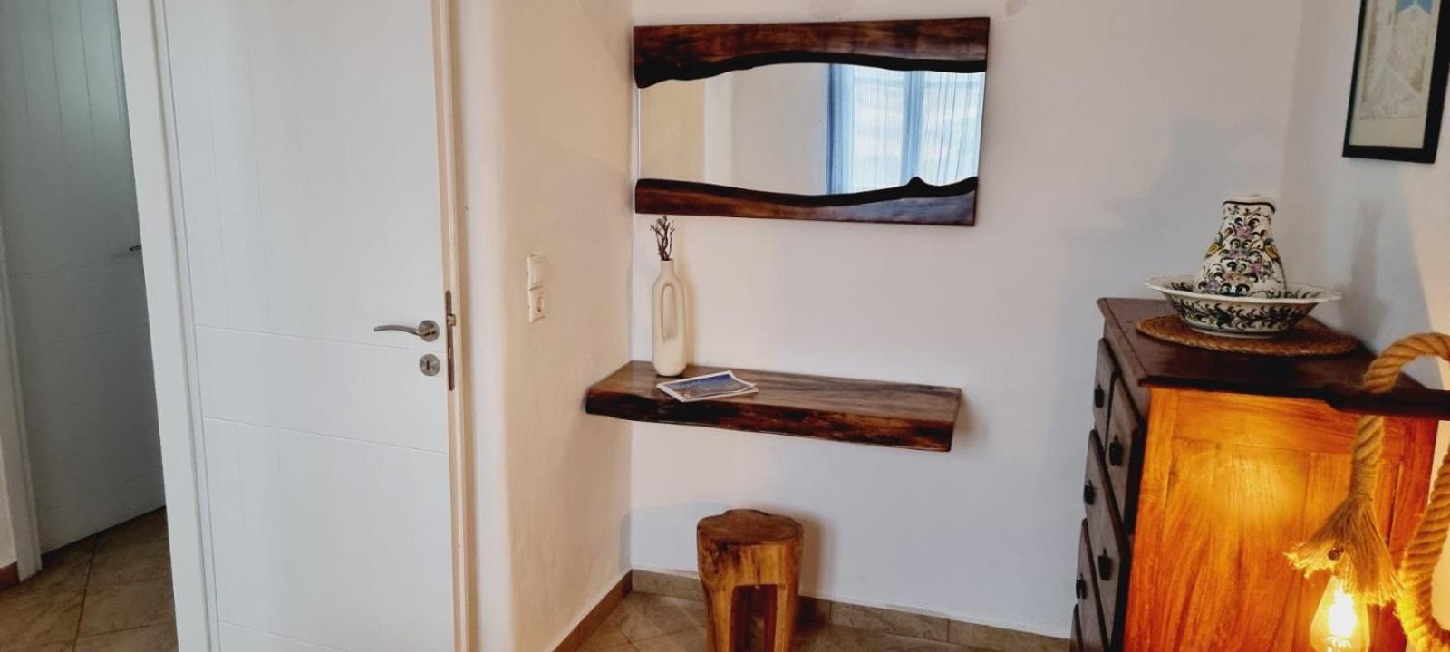Syros Apartments Suites Chryssonisos Kini Екстериор снимка